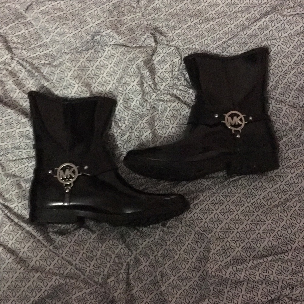 Black Michael kors rain boots